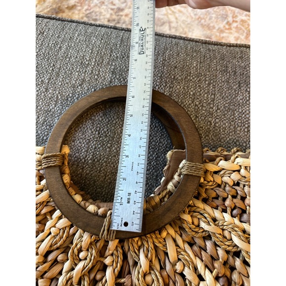 Boho Straw Woven Handbag Brown Tan Fan Shape Wooden Circle Handle Tote Bag EUC - Picture 7 of 8